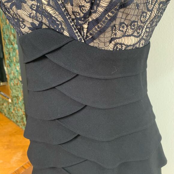 Jessica Howard Size 8P Petites Lace Bodice Artichoke Tiered Skirt Dress Black - Picture 7 of 16